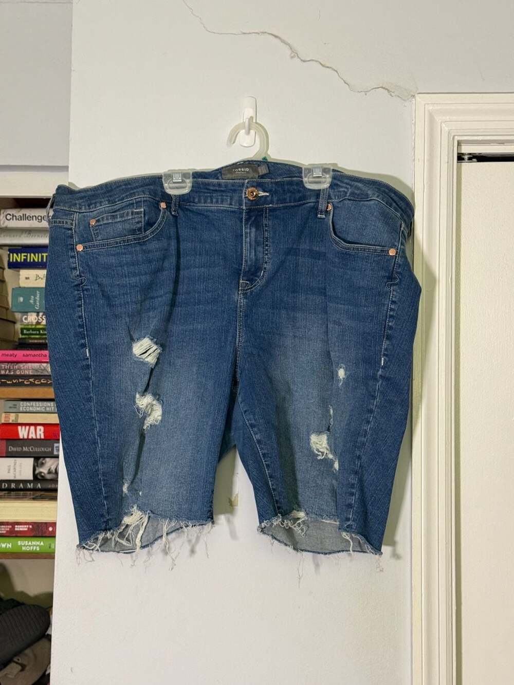Torrid Distressed Raw Hem Denim Bermuda Shorts Size 22
